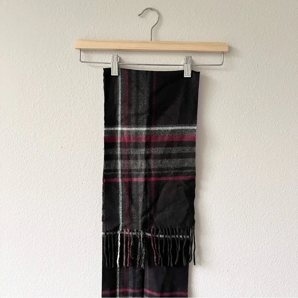 Free w/ Purchase - Plaid Scarf